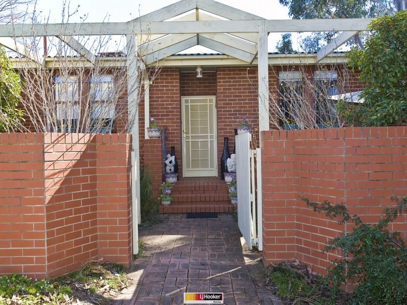 96 Captain Cook Crescent, Griffith ACT 2603