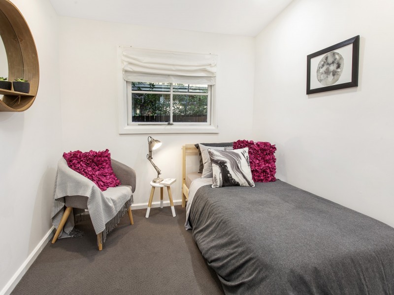 71 Walker Crescent, Narrabundah ACT 2604