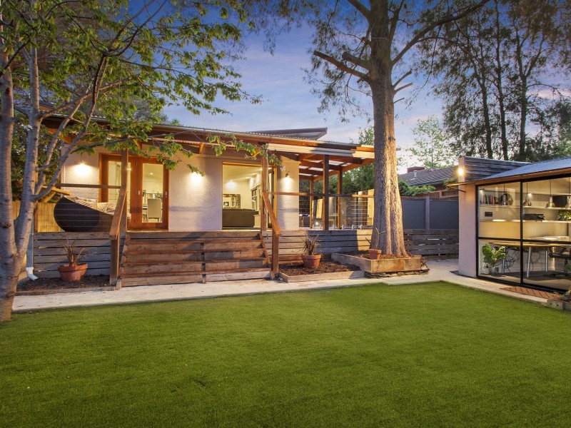 71 Walker Crescent, Narrabundah ACT 2604