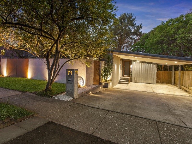 71 Walker Crescent, Narrabundah ACT 2604