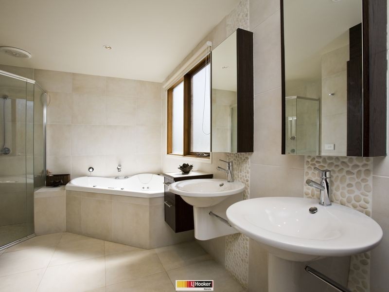 21 Brockman Street, Narrabundah ACT 2604