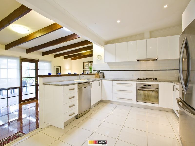 89 Cowper Street, Dickson ACT 2602