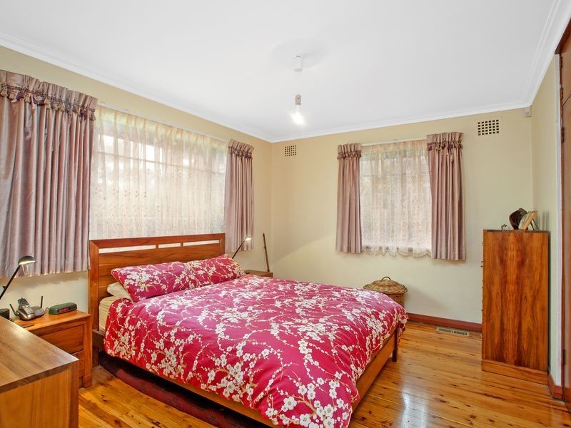 72 Captain Cook Crescent, Griffith ACT 2603