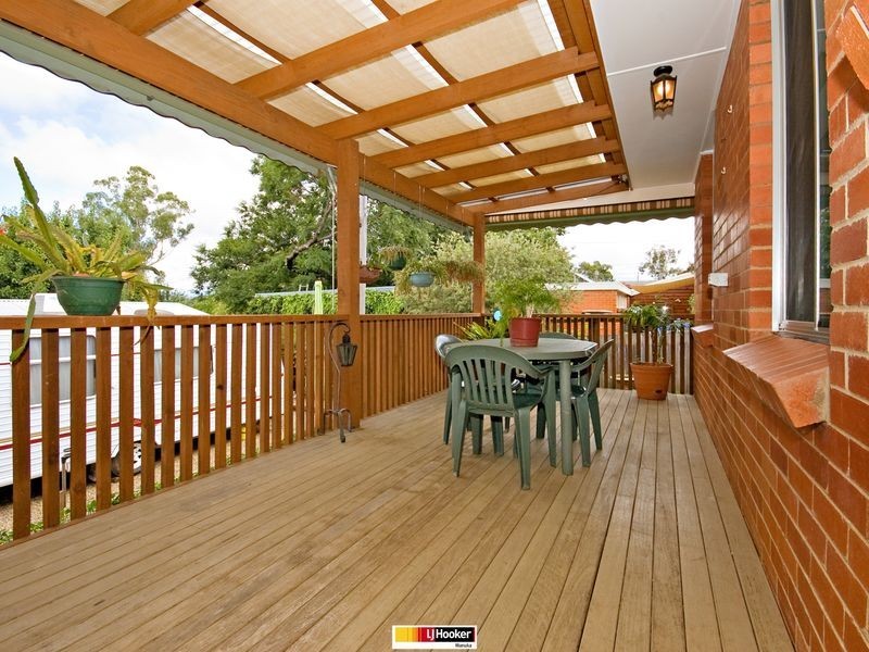 62 Jensen Street, Hughes ACT 2605