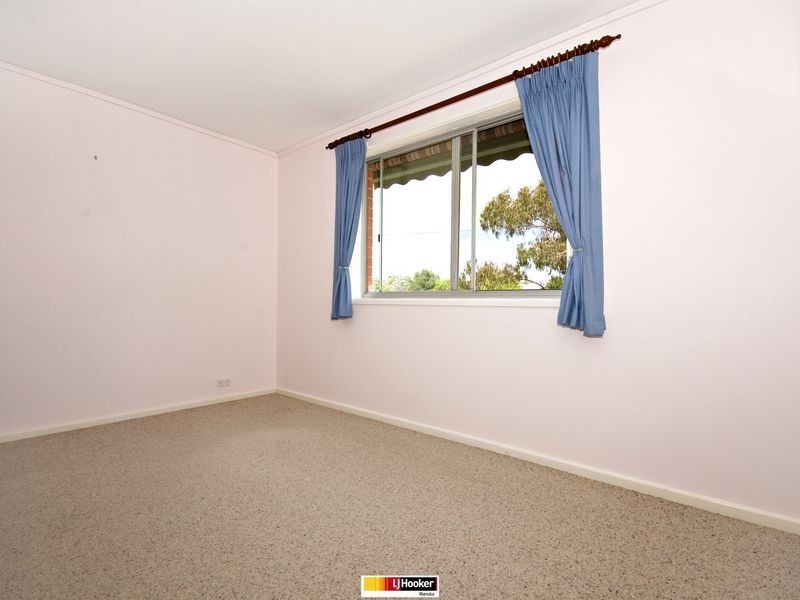 62 Jensen Street, Hughes ACT 2605