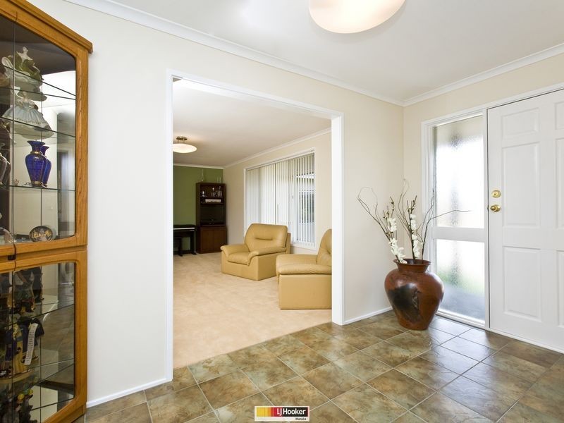 4 Riordan Street, Fadden ACT 2904