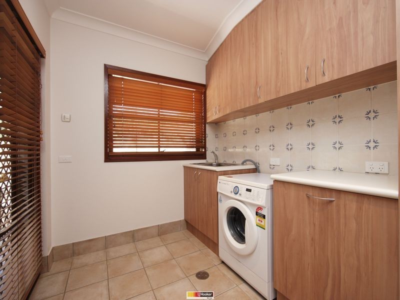 35 Beaumont Close, Chapman ACT 2611