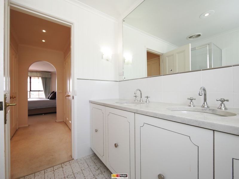 35 Beaumont Close, Chapman ACT 2611