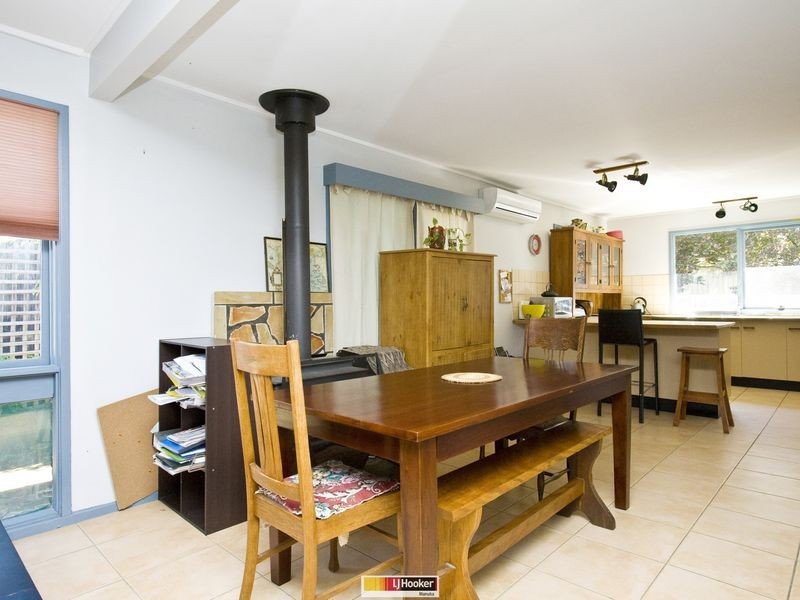 2 Beadle Place, Charnwood ACT 2615