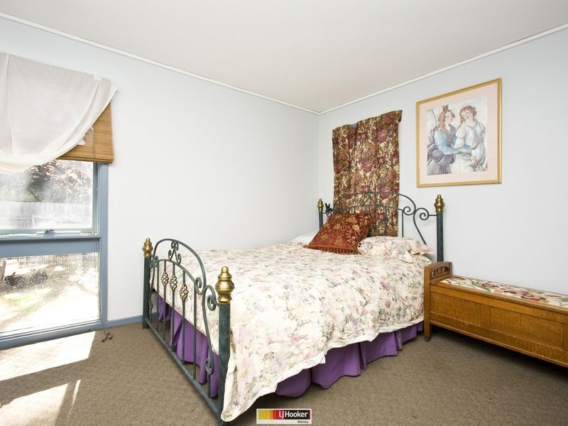 2 Beadle Place, Charnwood ACT 2615