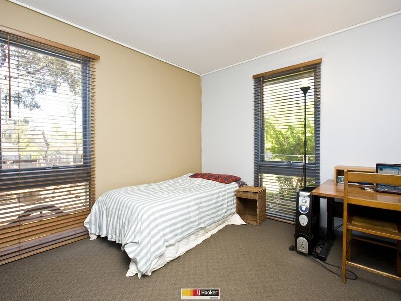 2 Beadle Place, Charnwood ACT 2615