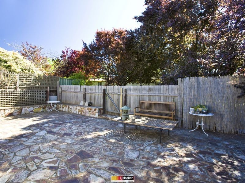 2 Beadle Place, Charnwood ACT 2615