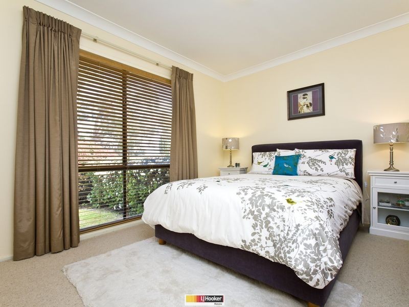 4 Flockton Place, Chisholm ACT 2905