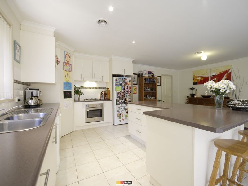 15 Cantamessa Ave, Gungahlin ACT 2912