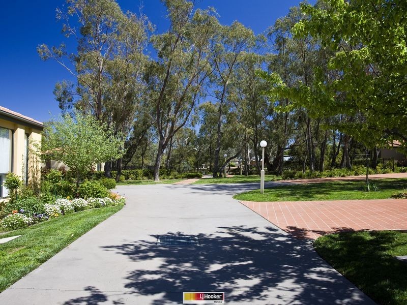 7/5 Foxton Crescent, Fadden ACT 2904