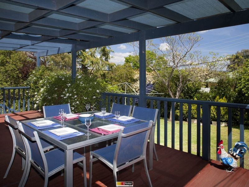 4 Shore Place, Weston ACT 2611