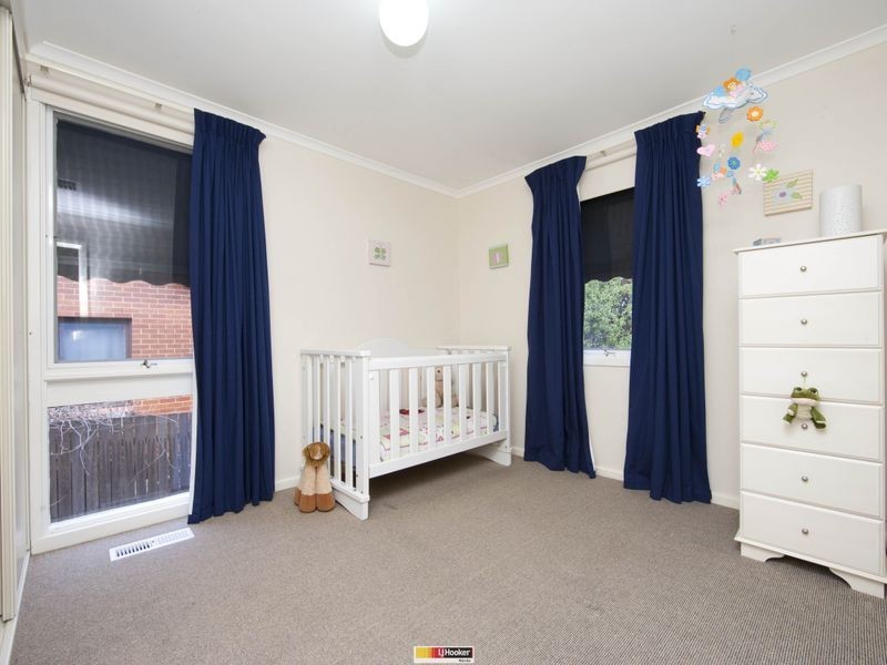 4 Shore Place, Weston ACT 2611