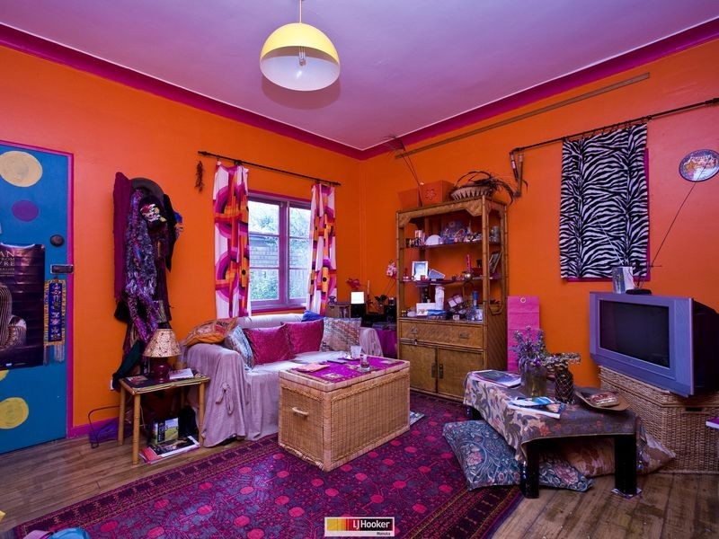 9 Euroka Street, Narrabundah ACT 2604