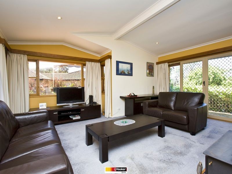 12 Green Street, Narrabundah ACT 2604