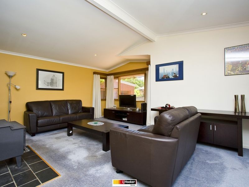 12 Green Street, Narrabundah ACT 2604