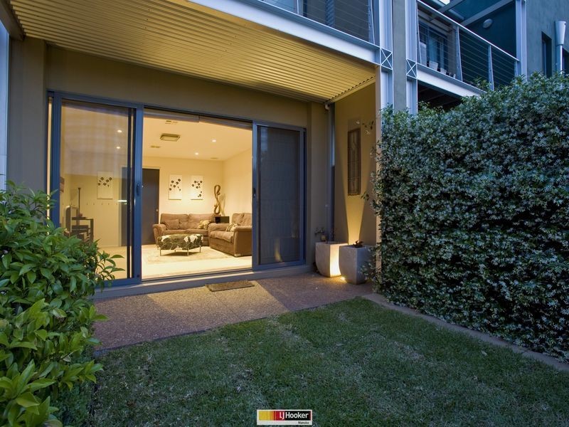 11/25 Jerrabomberra Avenue, Narrabundah ACT 2604