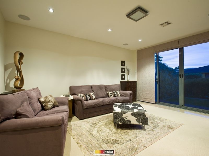11/25 Jerrabomberra Avenue, Narrabundah ACT 2604