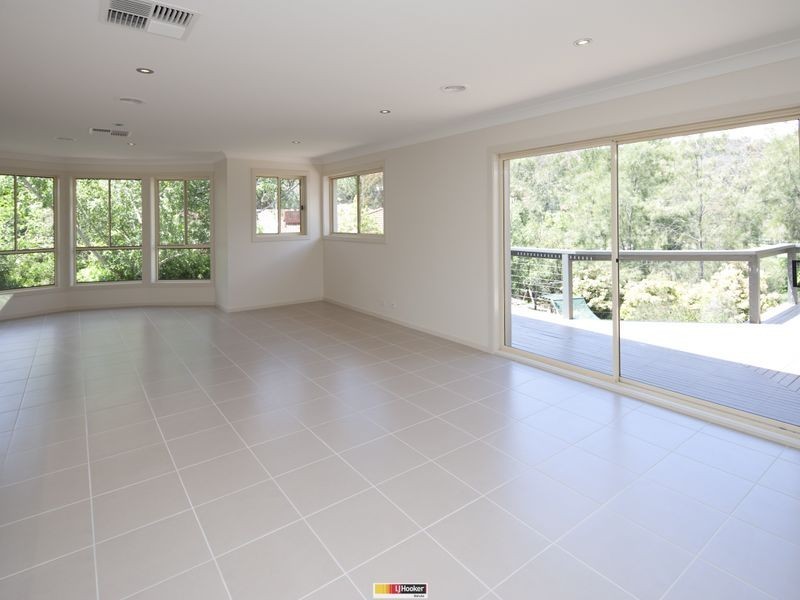 52 Nicklin Crescent, Fadden ACT 2904