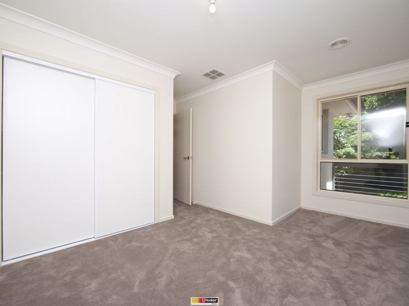 52 Nicklin Crescent, Fadden ACT 2904