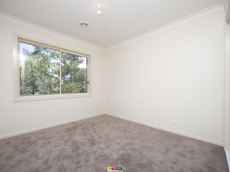 52 Nicklin Crescent, Fadden ACT 2904