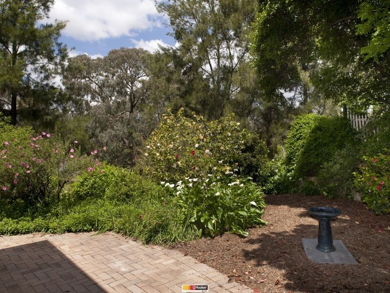 52 Nicklin Crescent, Fadden ACT 2904