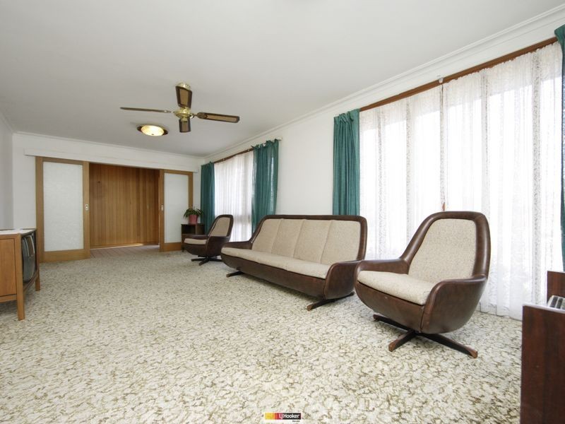 83 Bennelong Crescent, Macquarie ACT 2614