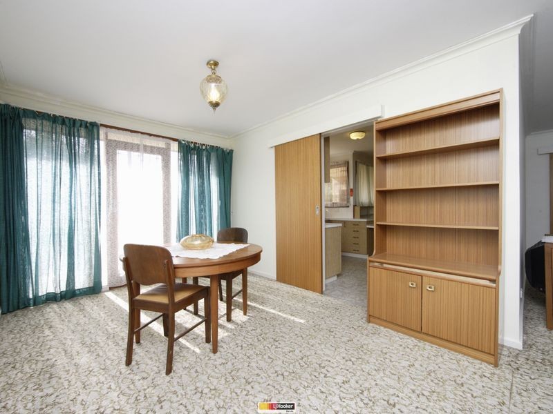 83 Bennelong Crescent, Macquarie ACT 2614