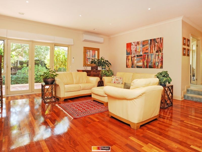 11 Macdonnell Street, Yarralumla ACT 2600