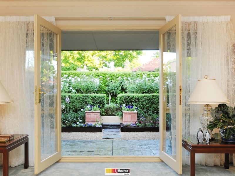 11 Macdonnell Street, Yarralumla ACT 2600