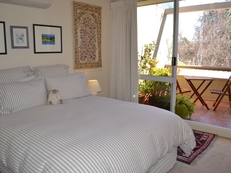 6/18 Currie Crescent, Kingston ACT 2604