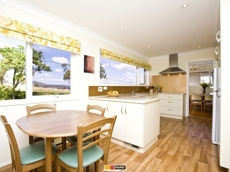 26 Bamford Street, Hughes ACT 2605