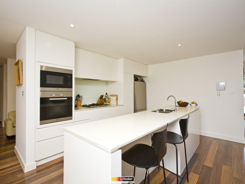 105/17 State Circle, Forrest ACT 2603