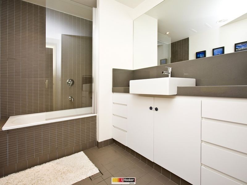 34/38-40 Canberra Avenue, Forrest ACT 2603