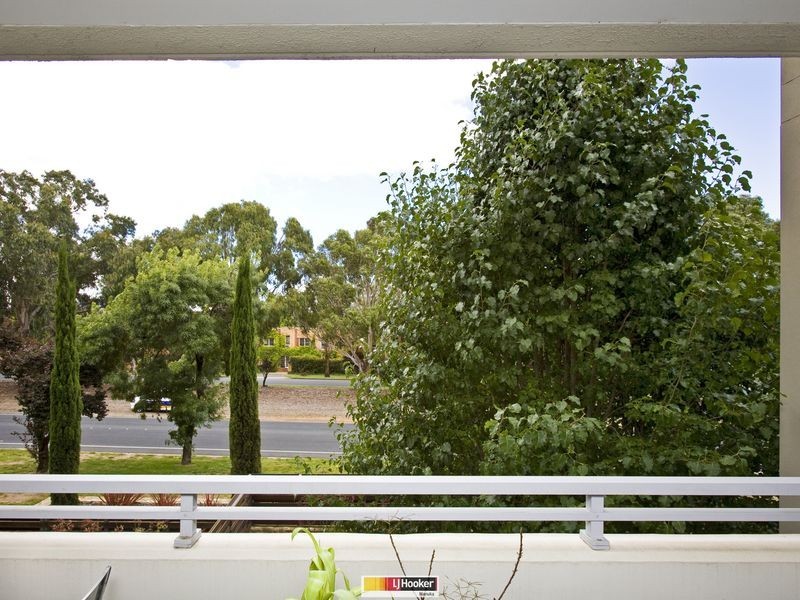 34/38-40 Canberra Avenue, Forrest ACT 2603