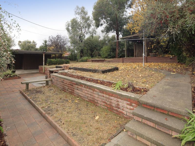 8 Flockton Place, Chisholm ACT 2905