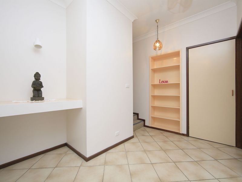 8 Flockton Place, Chisholm ACT 2905