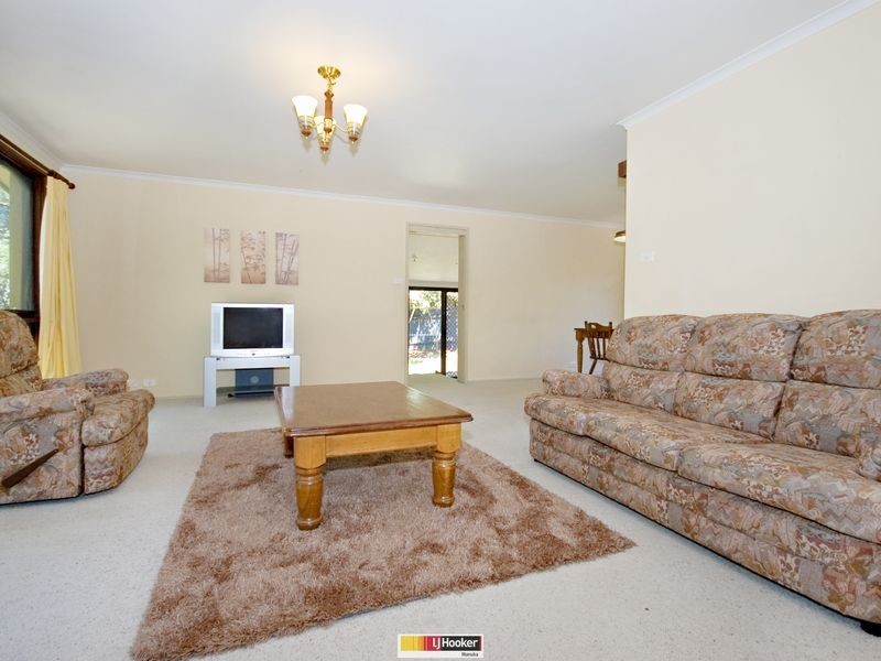 54 Livingston Avenue, Kambah ACT 2902