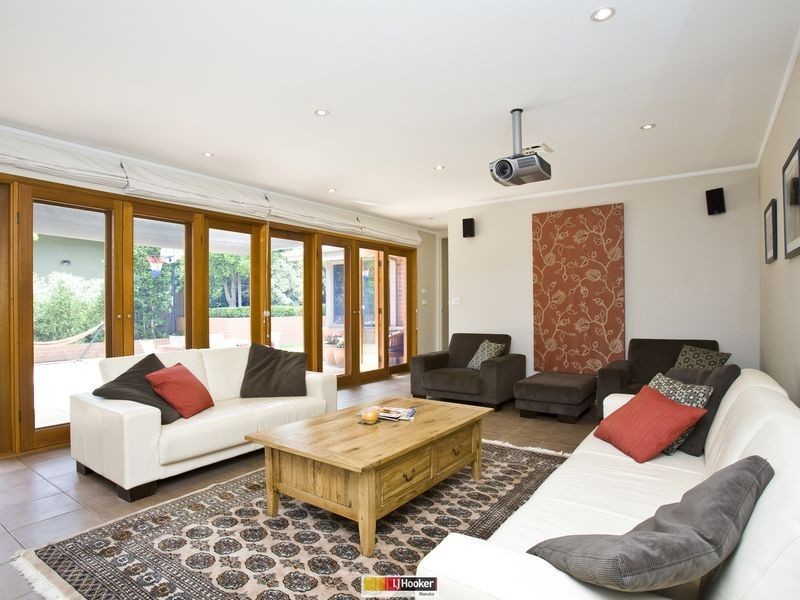 3 Lynch Street, Hughes ACT 2605