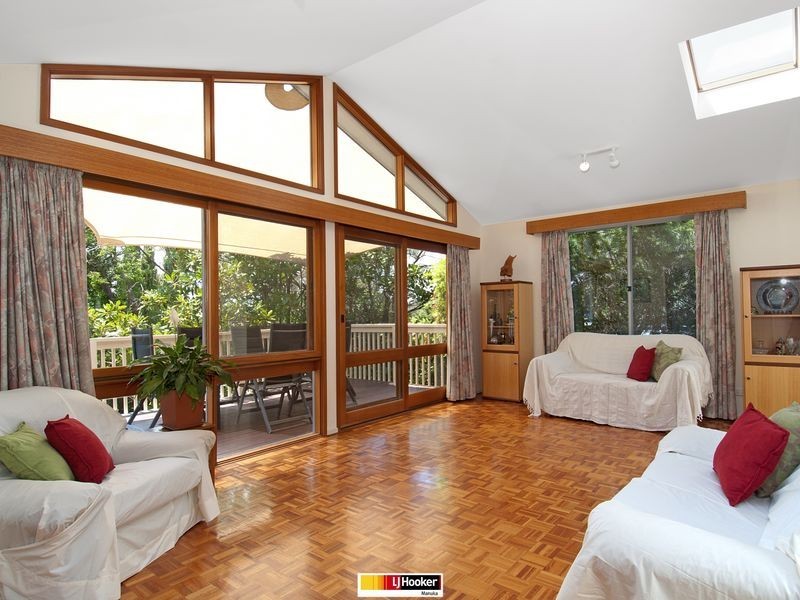 12 Packer Street, Weetangera ACT 2614