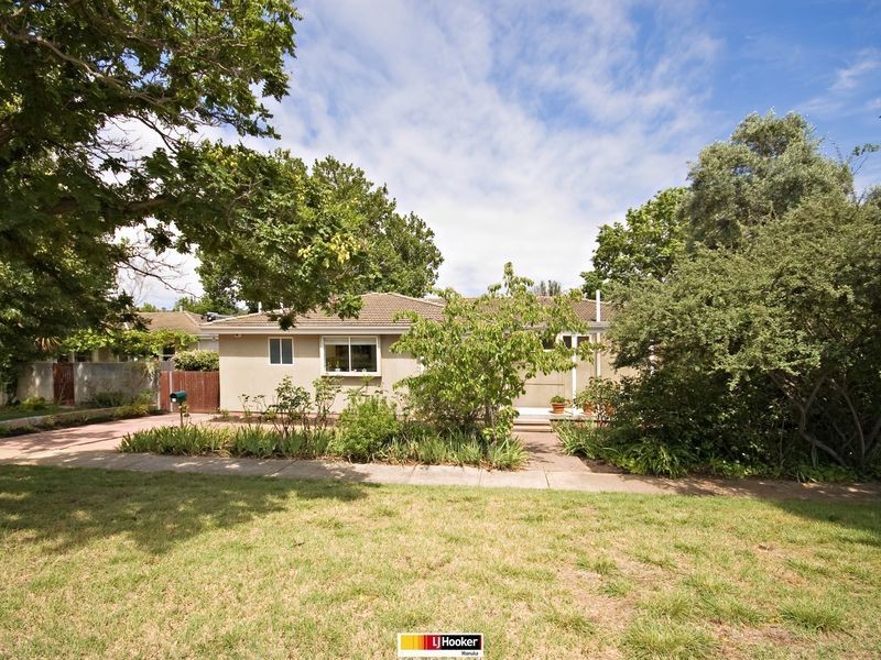 14 Carstensz Street, Griffith ACT 2603