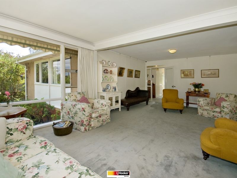14 Carstensz Street, Griffith ACT 2603