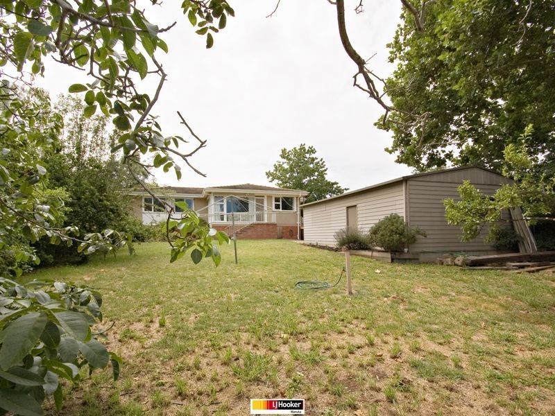 14 Carstensz Street, Griffith ACT 2603