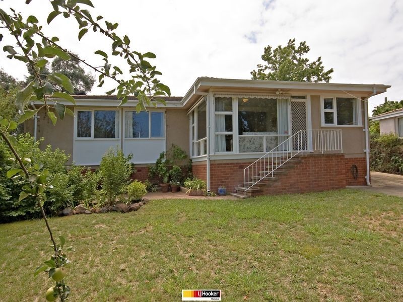 14 Carstensz Street, Griffith ACT 2603