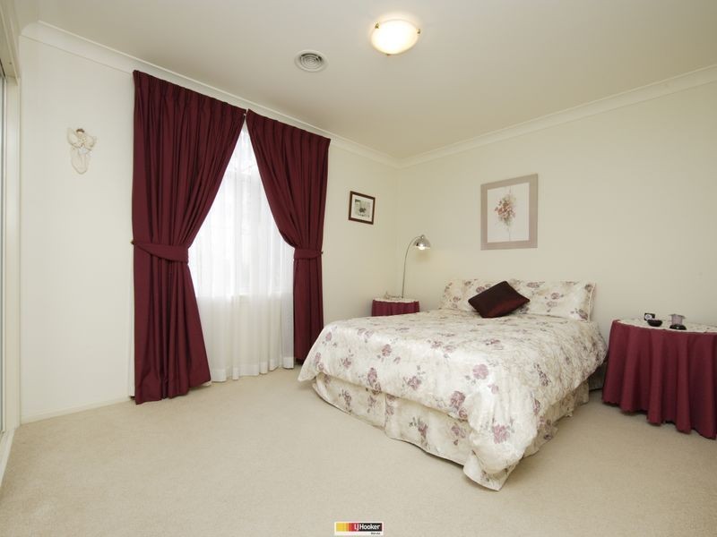 17/131 Britten Jones Drive, Holt ACT 2615