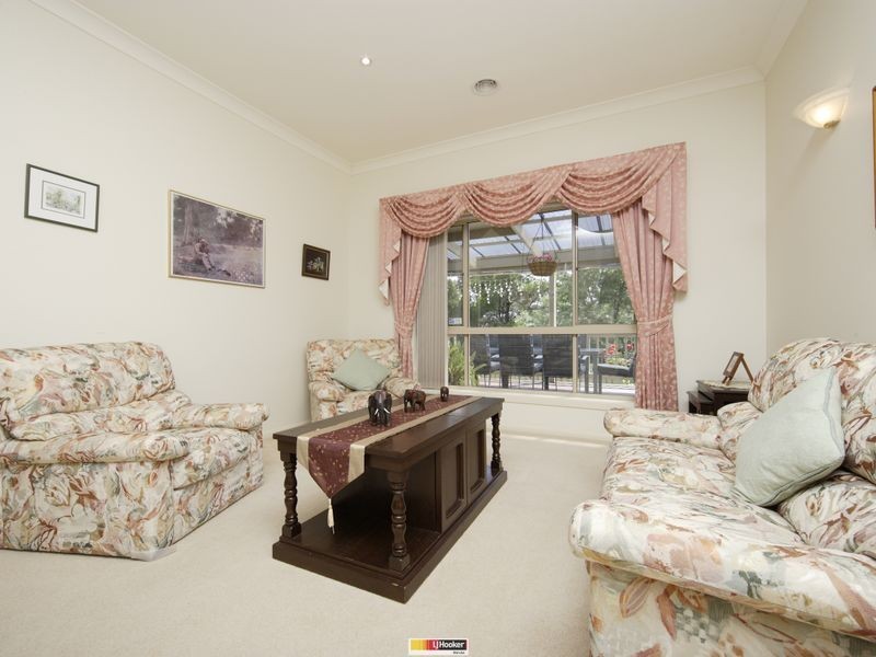 17/131 Britten Jones Drive, Holt ACT 2615